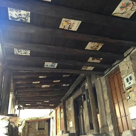 Semesterbostad Casa Rural La Calle Abajo *