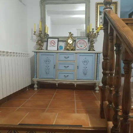 Semesterbostad Casa Rural La Calle Abajo *