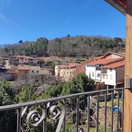 Semesterbostad Casa Rural La Calle Abajo *